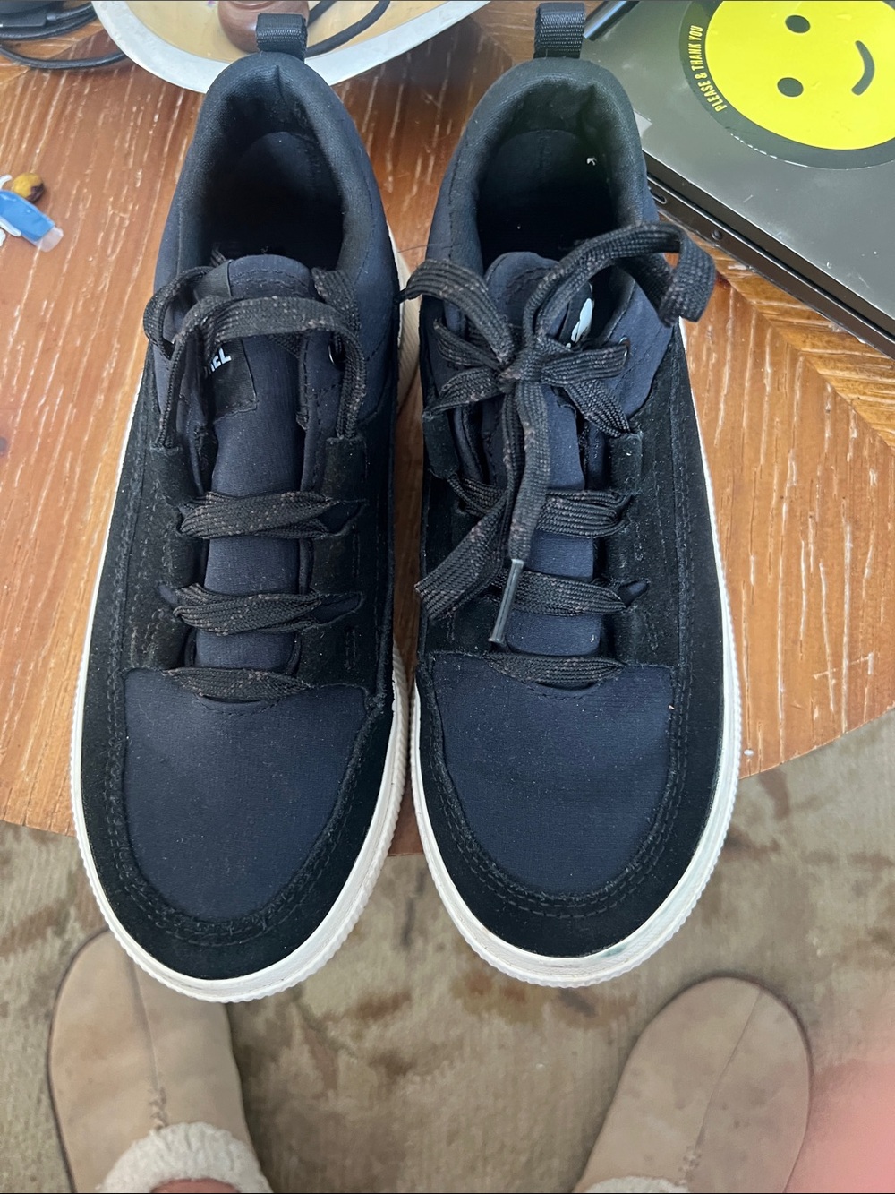 Womans Black Casual Lace-Up Sneakers Sorel size 7